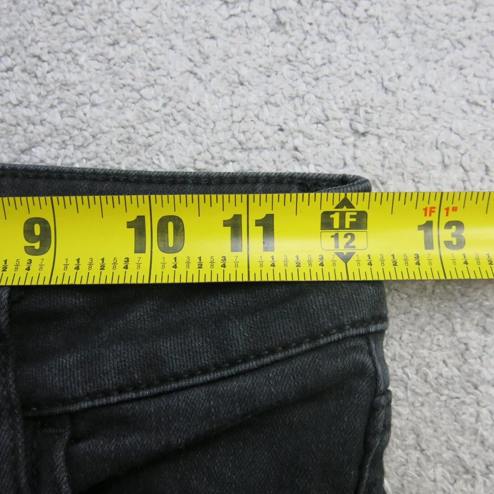 American Eagle Jeans Womens 2 Black Skinny Leg Slim Fit Mid Rise Pockets Outdoor