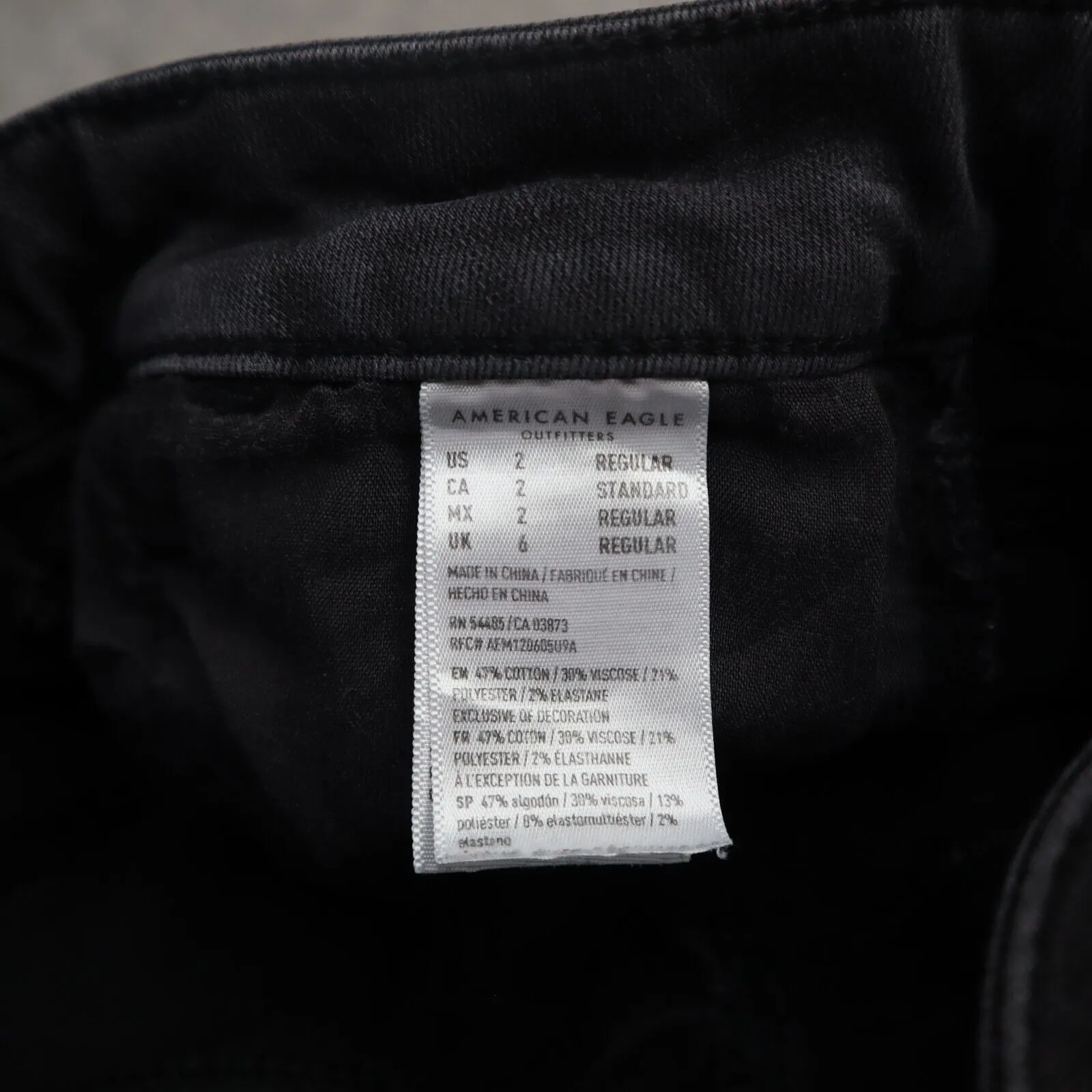 American Eagle Womens Jeans Skinny Leg Stretch Mid Rise Flat Front Black Size 2