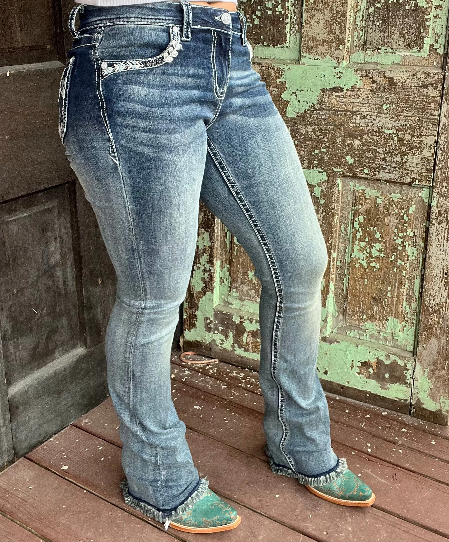 Grace in LA Women's Easy Fit Steerhead Feather Raw Hem Bootcut Jeans EB61610