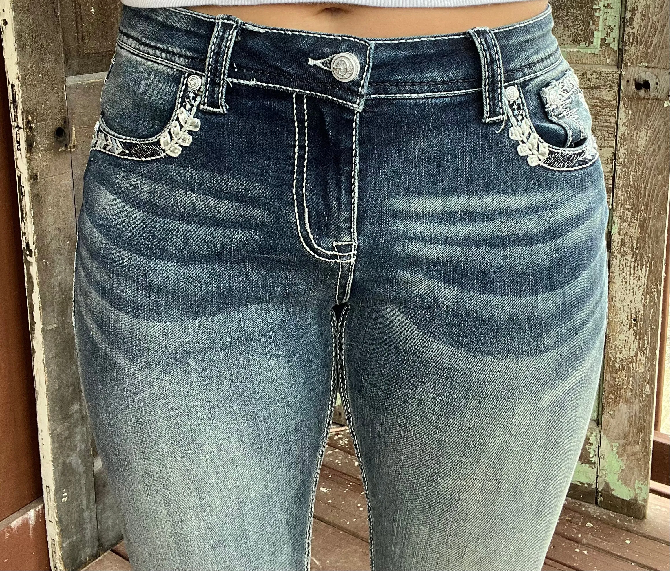 Grace in LA Women's Easy Fit Steerhead Feather Raw Hem Bootcut Jeans EB61610