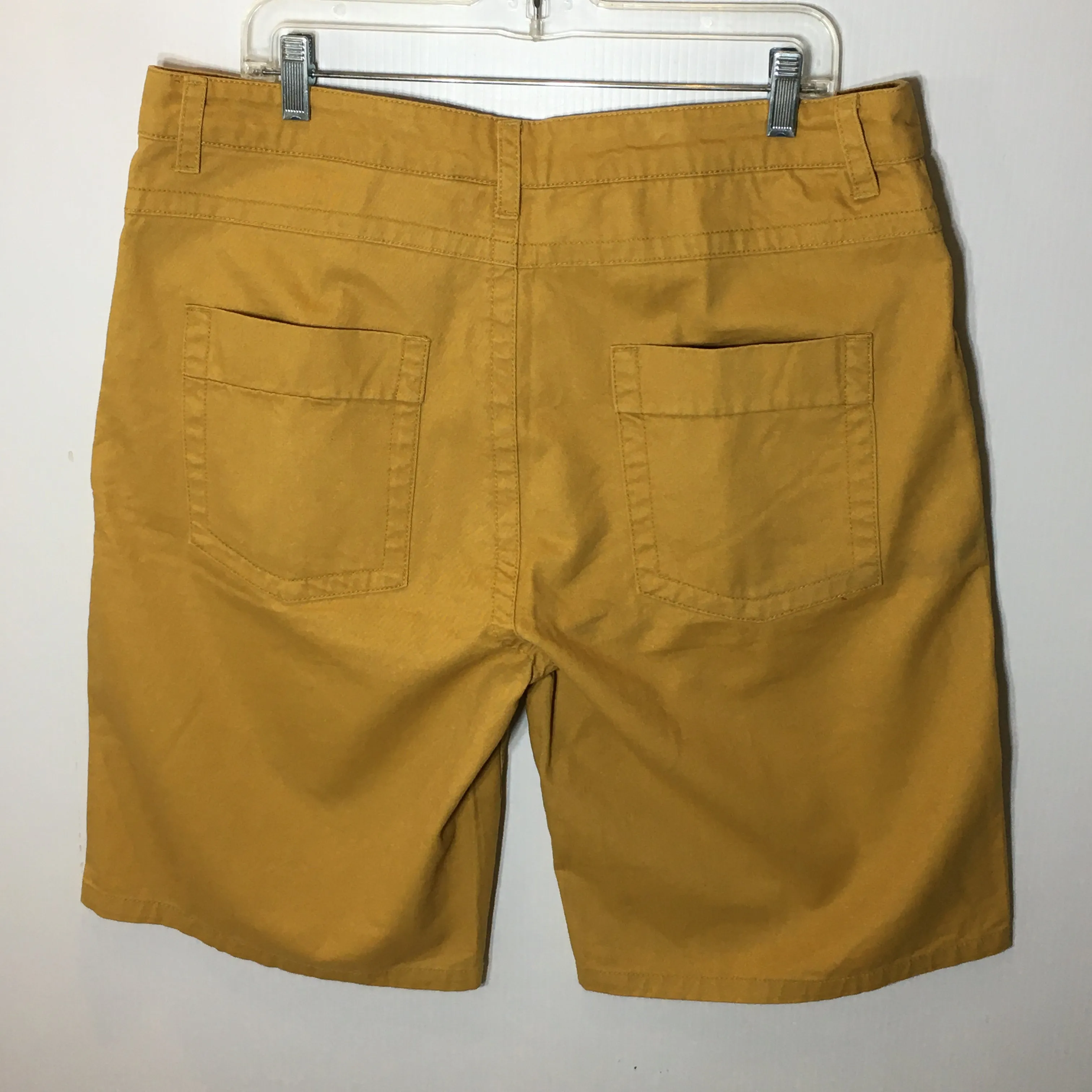 Kavu Men's Chino Shorts - Size 36 - Pre-Owned - WLLUEW