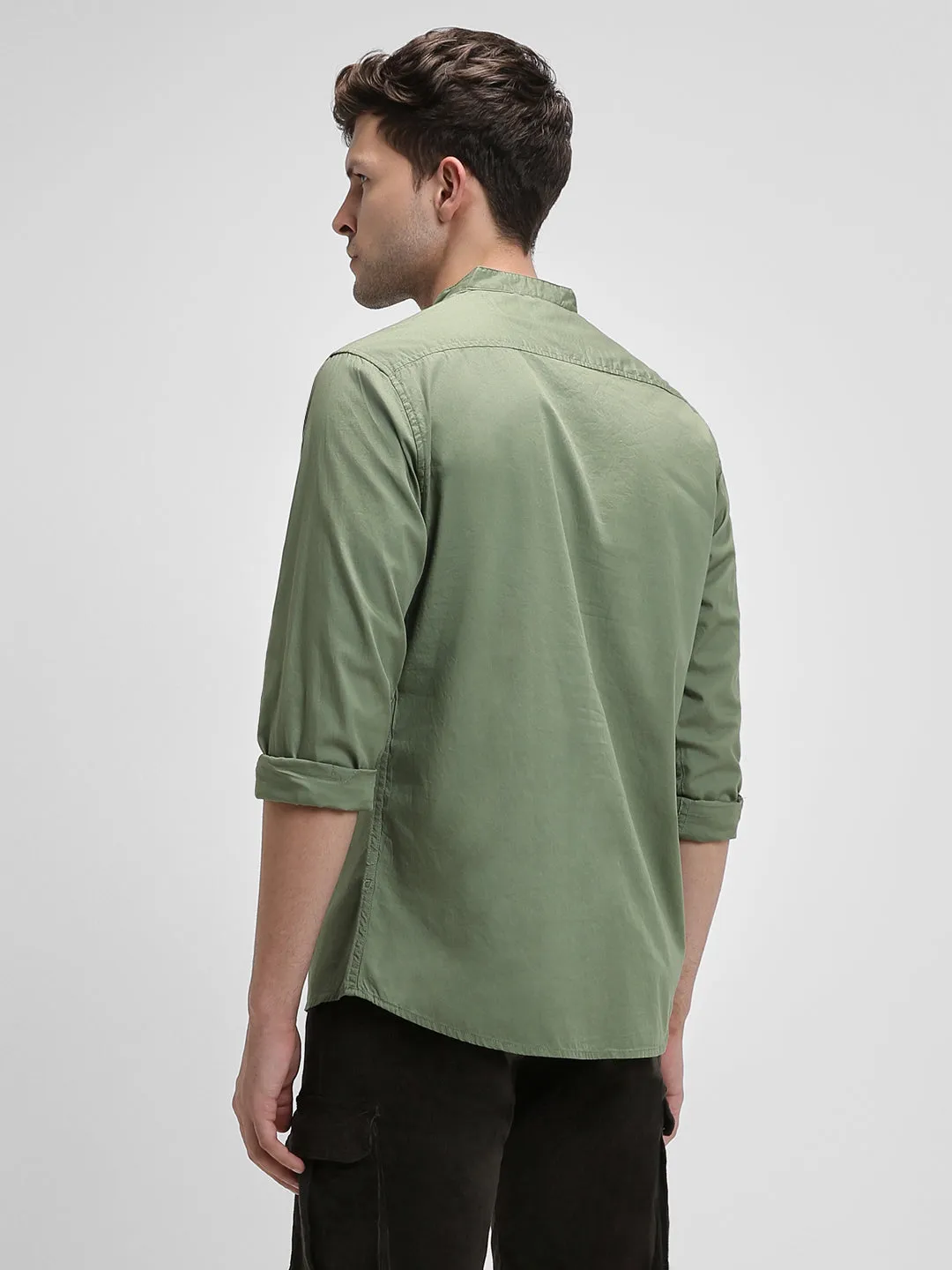 Men's Pop Over Mandarin Collar Slim Fit Solid Green Casual Shirts