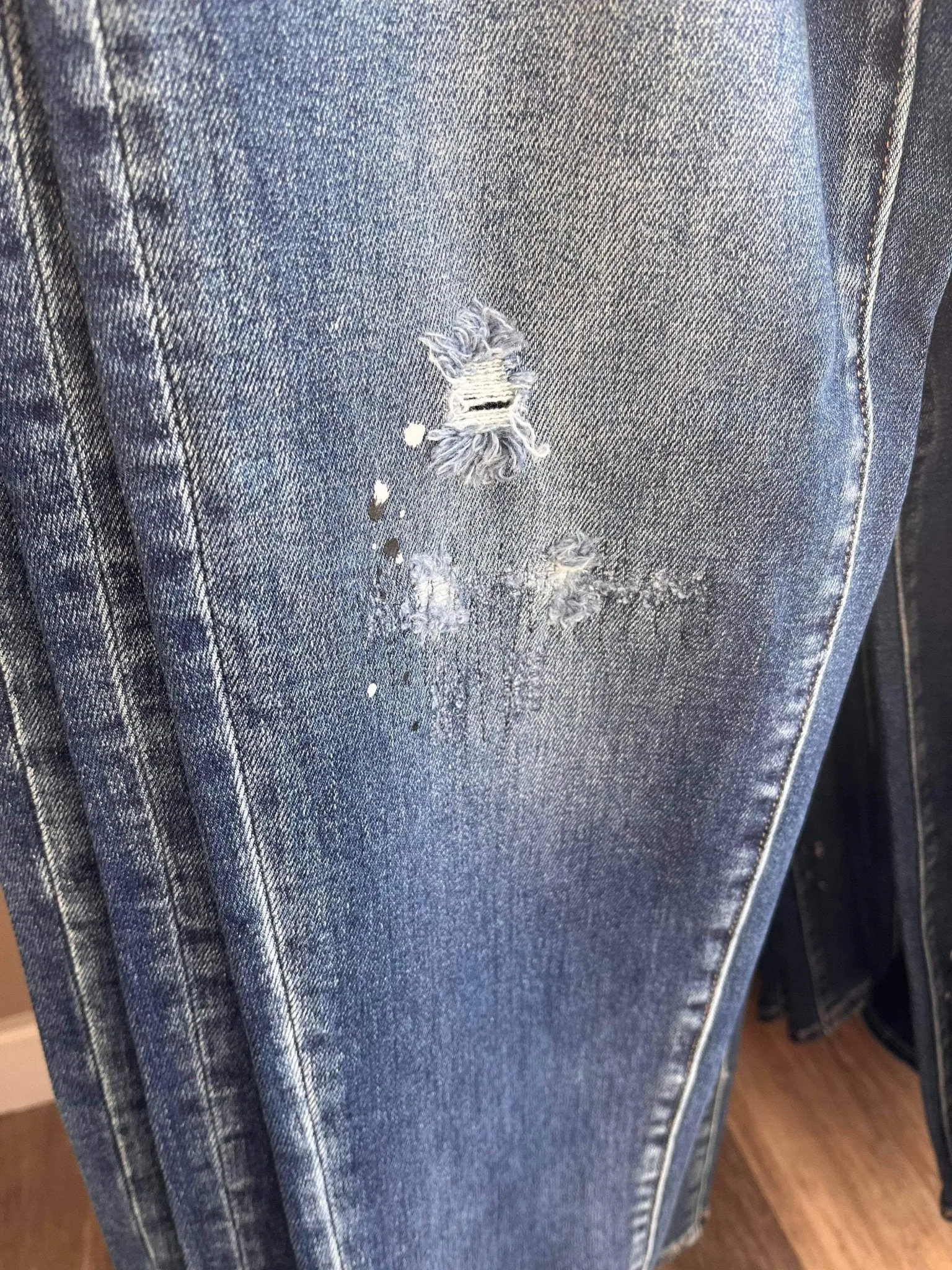 Risen Jeans Kiki Tapered Mid Rise Crop Jeans