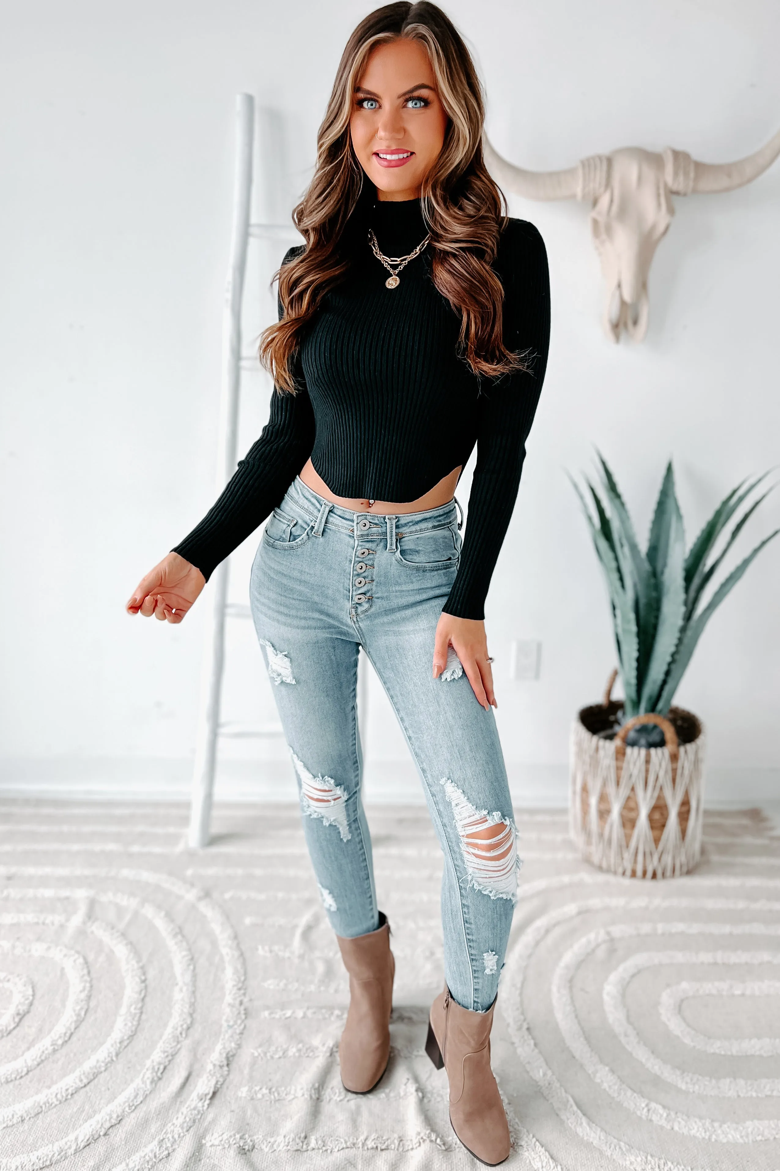 She's Bad High Rise Button-Fly Distressed Skinny Jeans (Light)