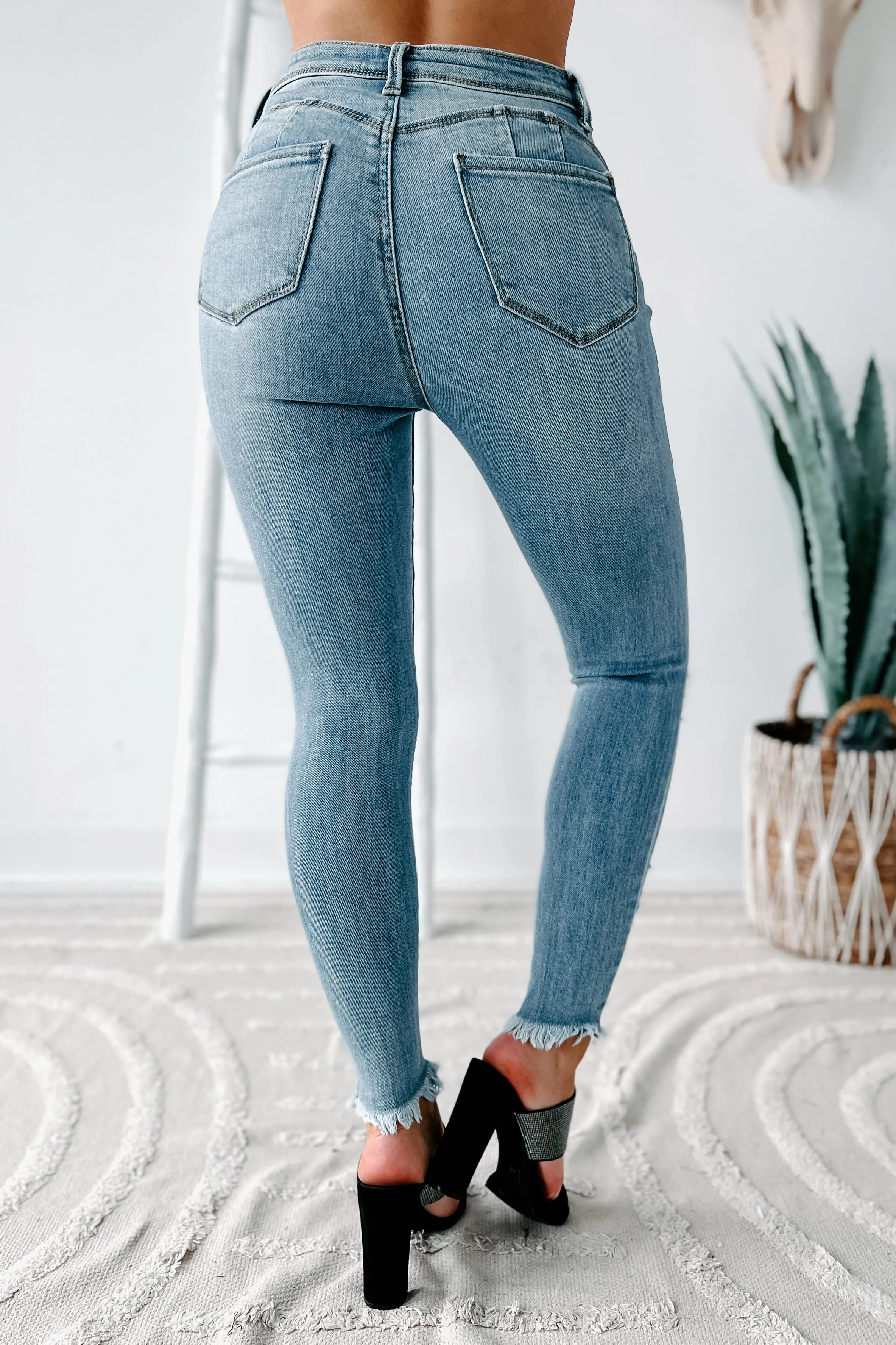 She's Bad High Rise Button-Fly Distressed Skinny Jeans (Light)