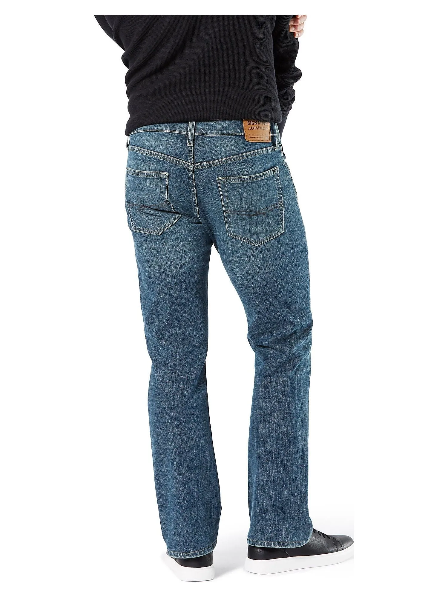 Signature by Levi Strauss & Co. Men's Bootcut Jeans